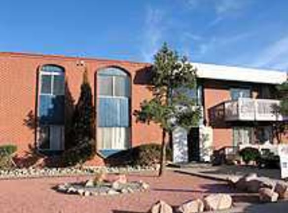 Circle East Manor - Colorado Springs, CO