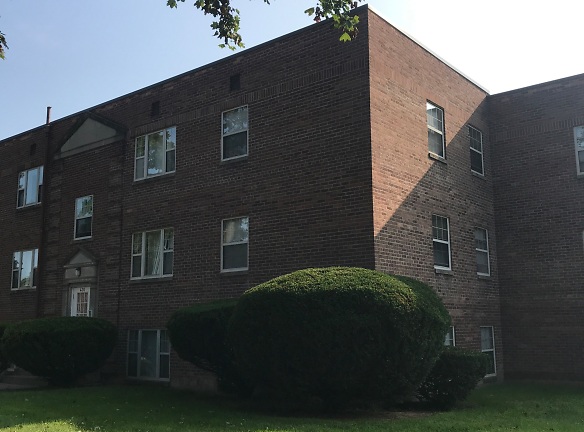 Browncroft Apartments - Rochester, NY