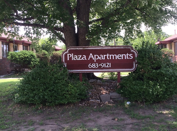 Plaza Apartments - Wichita, KS