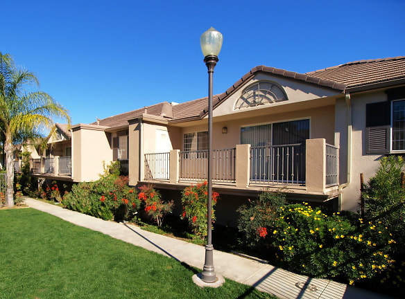Cypress Villas Apartment Homes - Redlands, CA