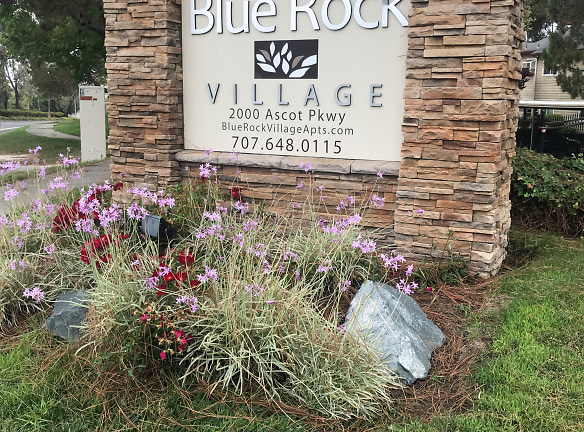 Blue Rock Village Apartments - Vallejo, CA