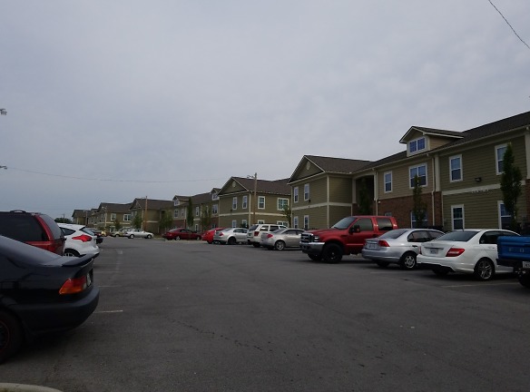 The Peaks Of Tazewell Apartments - Tazewell, TN