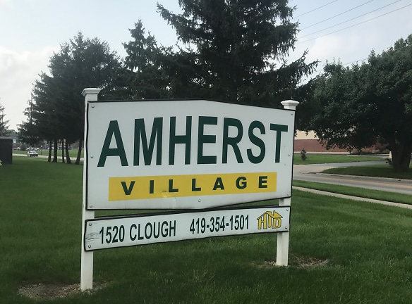 Amherst Village Apartments - Bowling Green, OH