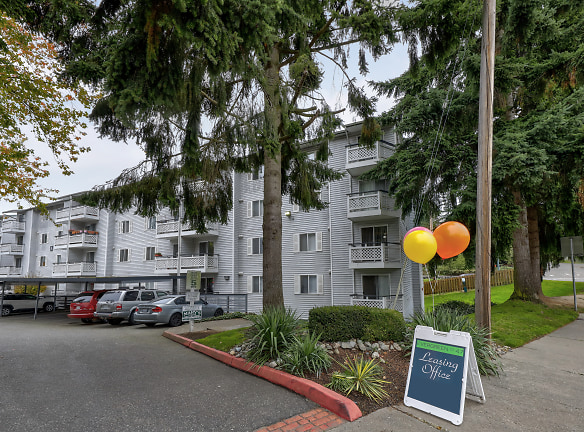 Evergreen On 47th Apartments - Everett, WA