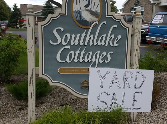 Southlake Cottages Apartments - Fond Du Lac, WI