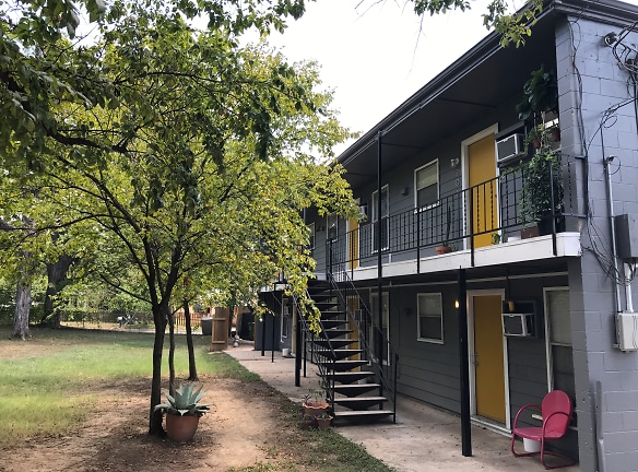 Springdale Apartments - Austin, TX