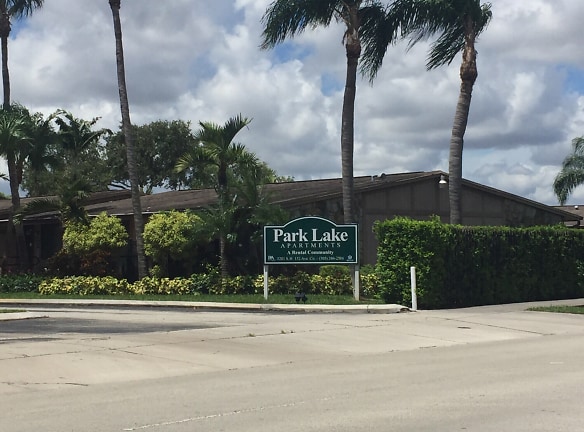 Park Lake Apartments - Miami, FL