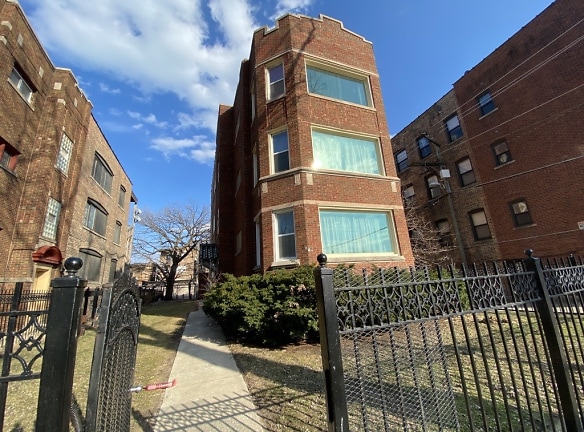 7847 S Bennett Ave 3 Apartments - Chicago, IL