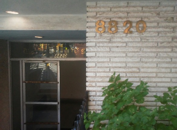 8820 WHITNEY AVE Apartments - Flushing, NY
