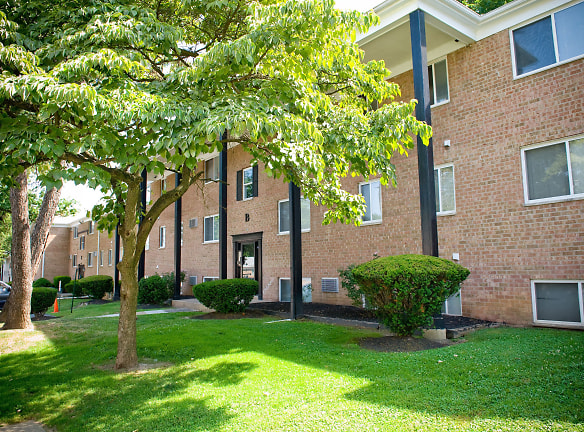 Green Forest Apartments - Chester, PA