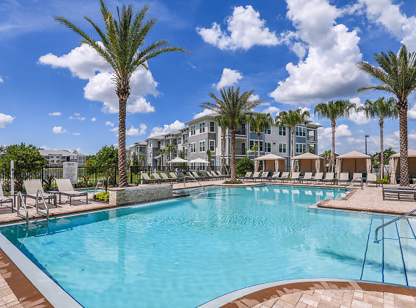 Lenox At Bloomingdale Apartments - Riverview, FL