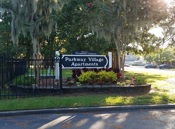 Parkway Village Apartments - Summerville, SC