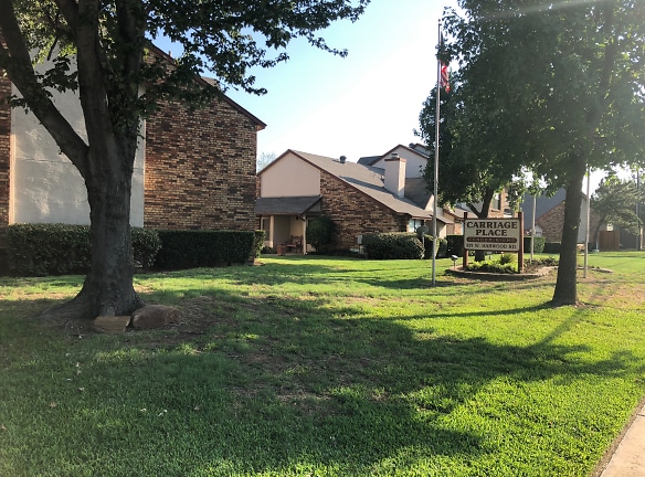Carriage Place Apartments - Hurst, TX