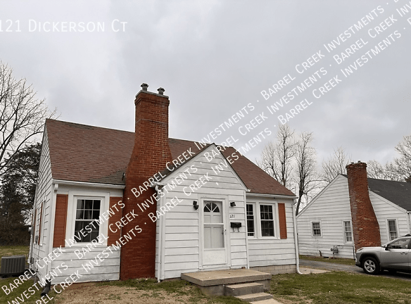 121 Dickerson Ct - Lancaster, KY