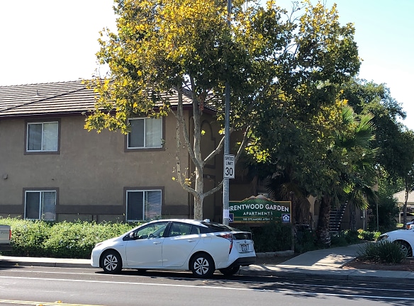 Brentwood Park / Garden Apartments - Brentwood, CA