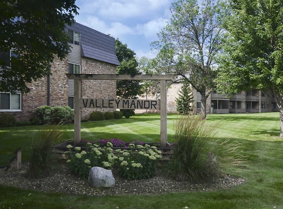 Valley Manor Apartments - Hastings, MN