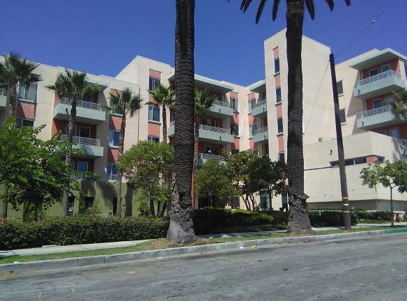 Long Beach Senior Housing Apartments - Long Beach, CA
