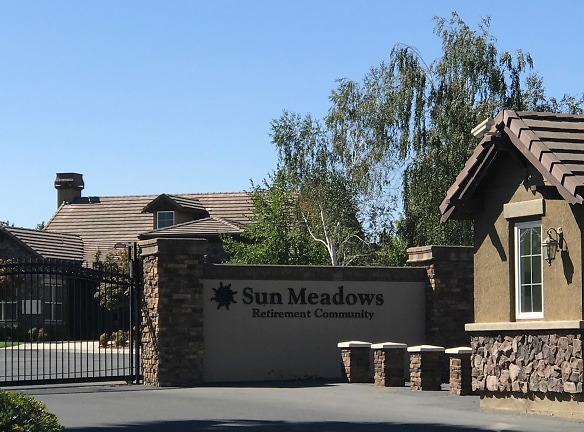 Sun Meadows Apartments - Sacramento, CA