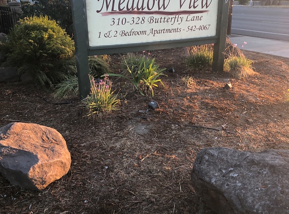 Meadowview Apartments - Santa Rosa, CA