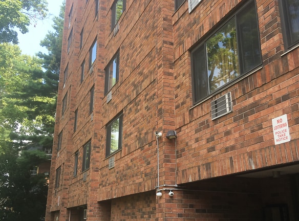 Ten Marshall Apartments - Hartford, CT