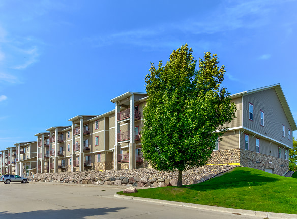 Bridgestone Apartment Homes - Grand Forks, ND