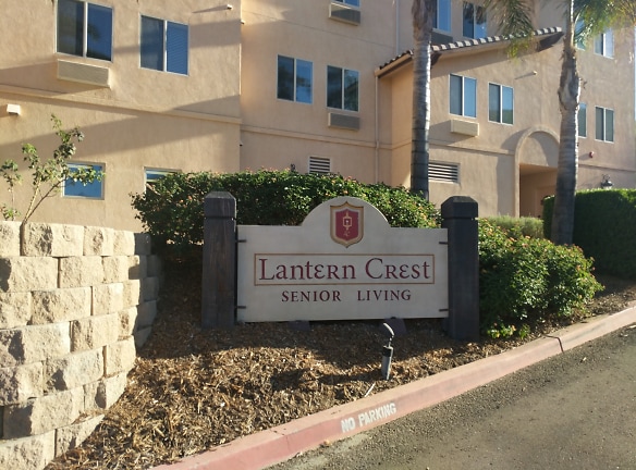 Lantern Crest Senior Living Apartments - Santee, CA