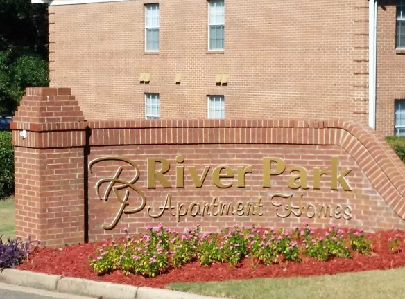 River Park Apartment Homes - Macon, GA