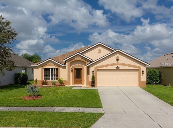 2806 Maguire Dr - Kissimmee, FL