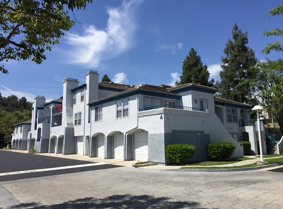 Woodpark Apartments - Laguna Hills, CA