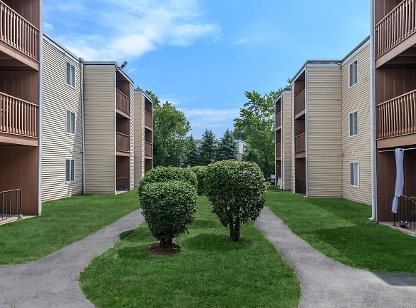 510 Main Apartment Homes - East Haven, CT