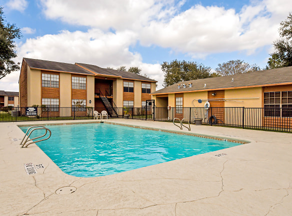 Bordeaux XI Apartments - Kingsville, TX