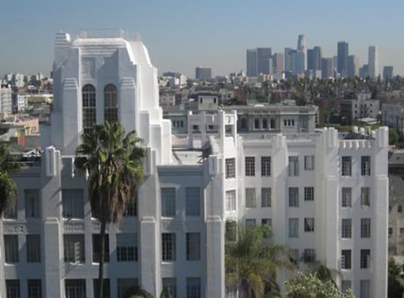 Wilshire Mediterranean Apartments - Los Angeles, CA