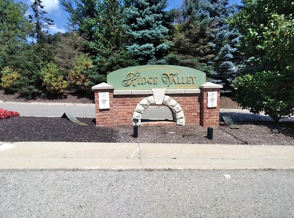 Heritage Place At Ridge Valley Apartments - Milford, MI