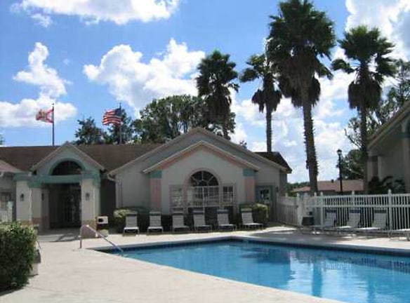 Oasis Club Apartments - Orlando, FL
