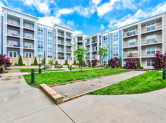 Modern Austin Landing Apartments Miamisburg for Large Space