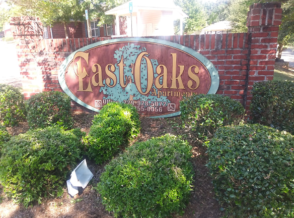 East Oaks Apartments - Americus, GA