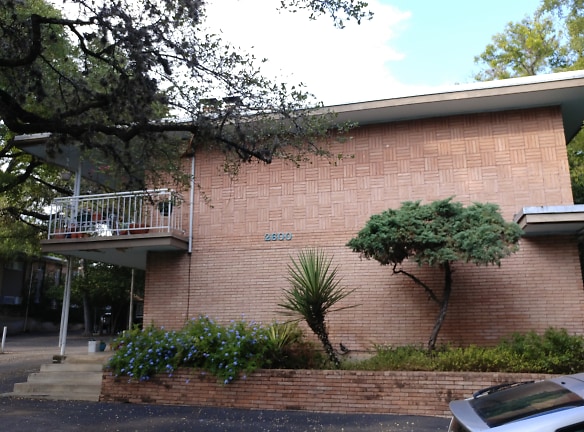 Enfield Court Apartments - Austin, TX
