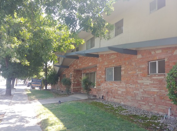 Orange Garden Apartments - Modesto, CA