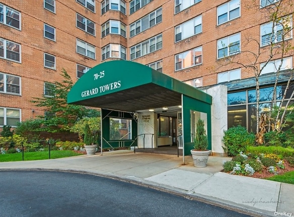 70-25 Yellowstone Blvd #11H - Queens, NY