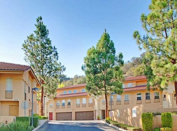 Bellagio Villas - Westlake Village, CA
