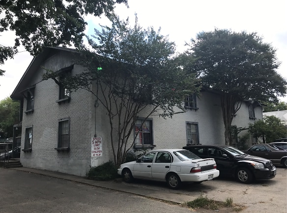 Wheless Manor Apartments - Austin, TX