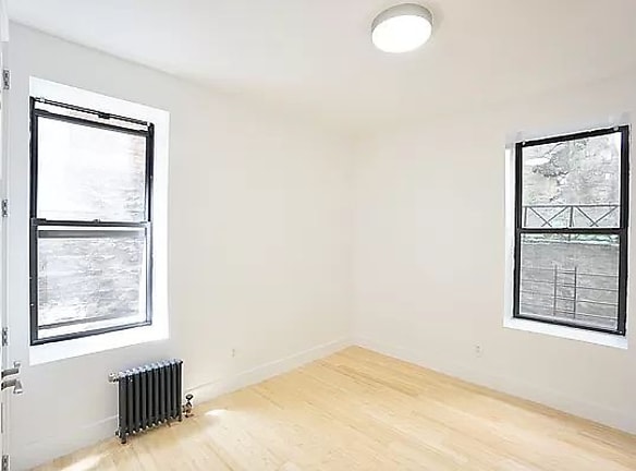 133 Fort George Ave unit 4C - New York, NY