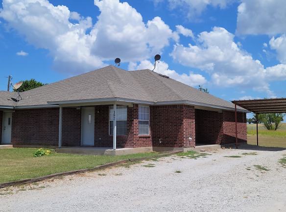 179 Private Rd 3459 - Paradise, TX