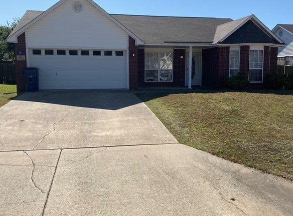 604 Chateau Dr - Fort Smith, AR
