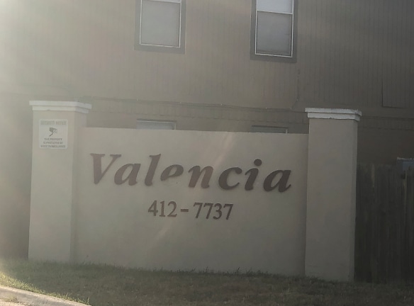 Valencia Apartments - Harlingen, TX