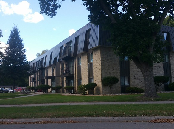 Riverview Court Apartments - Marshall, MN
