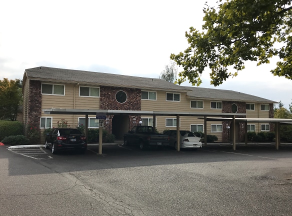 Cornell Manor Apartments - Portland, OR