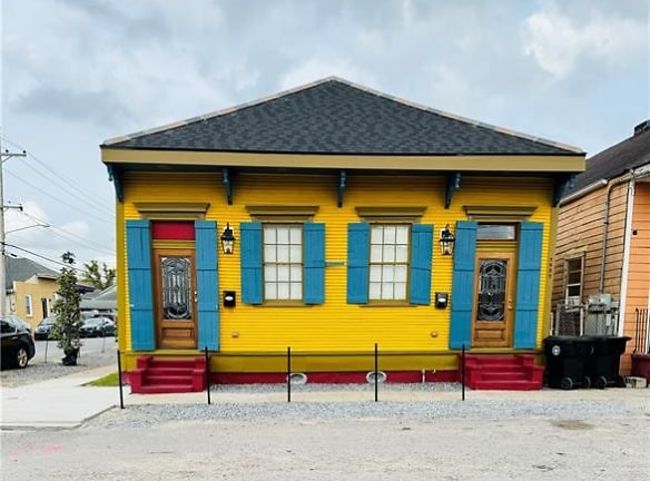 1839 Touro St - New Orleans, LA