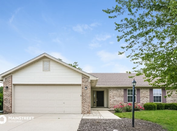 7631 Windy Hill Way - Indianapolis, IN