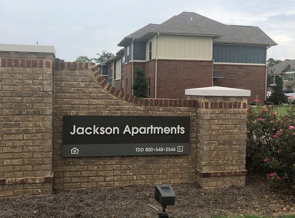 Jackson Apartments - Tuscaloosa, AL